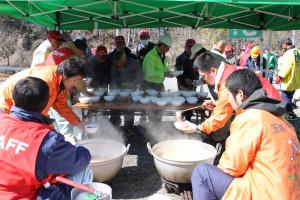 食彩マーケット会議による豚汁