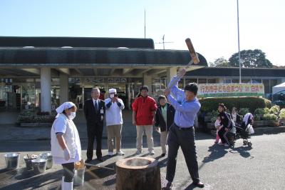 市長餅つき１