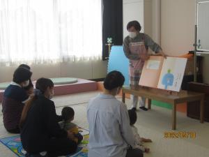 絵本の時間040507