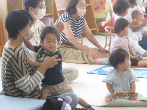 おいで絵本の楽しい時間(3)