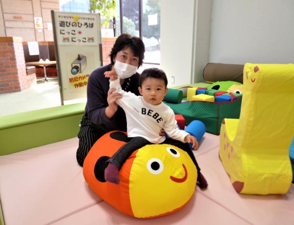遊びのひろばにっこにこ(2)