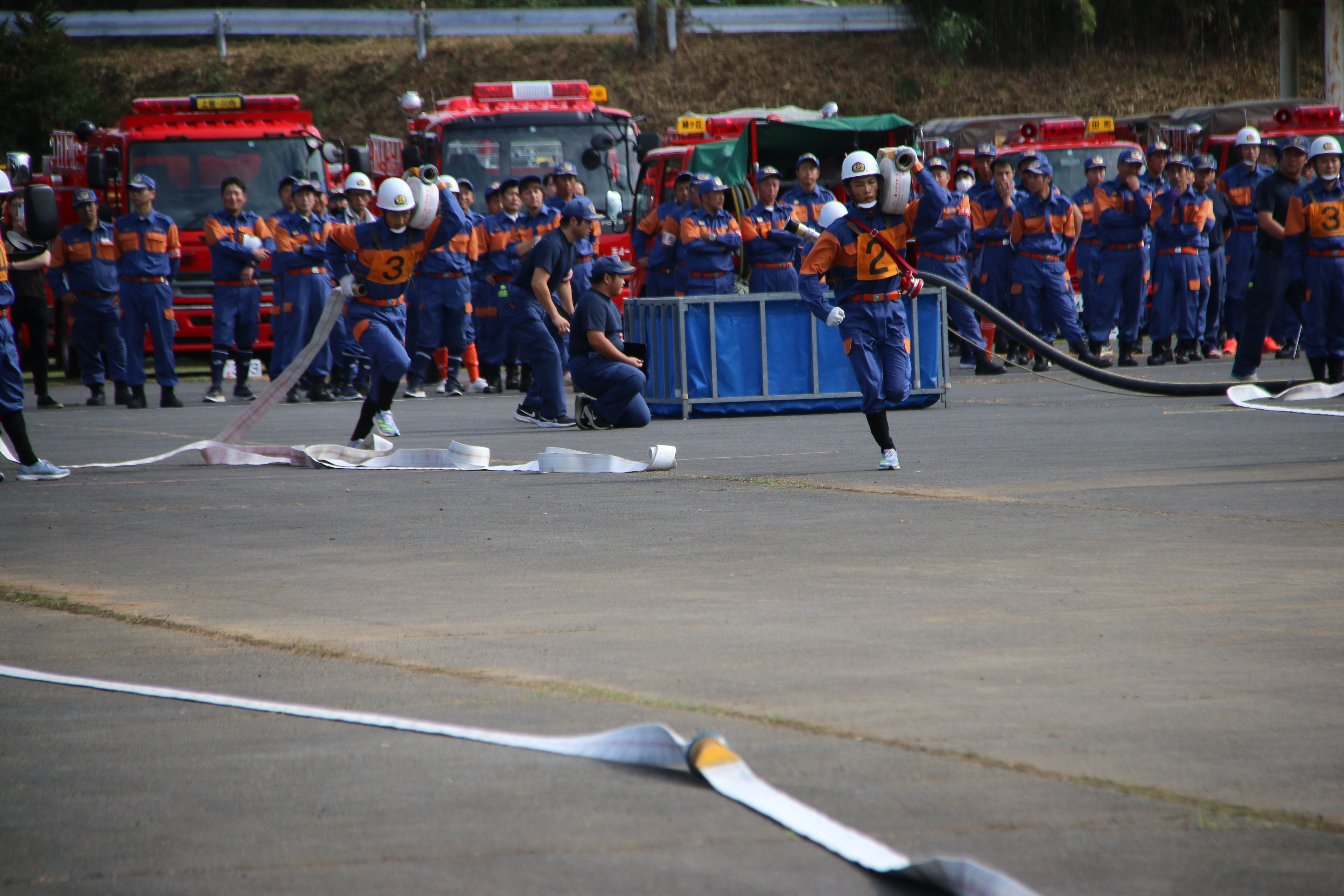 操法大会の競技風景です。