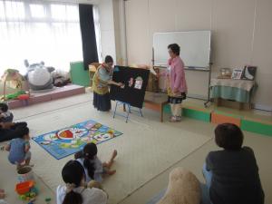 おいで絵本の楽しい時間0821(5)