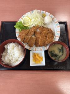 とんかつ定食