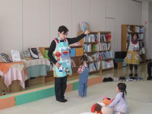 おいで楽しい絵本の時間1112(4)