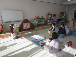 おいで楽しい絵本の時間1210(2)