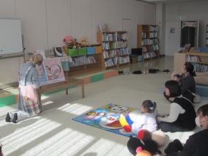 おいで楽しい絵本の時間0114(6)