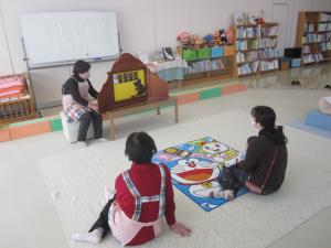 おいで楽しい絵本の時間0311(1)