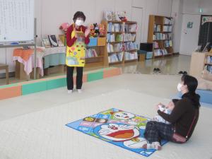 おいで楽しい絵本の時間0311(4)