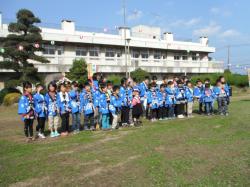 旧太田小学校で集合写真